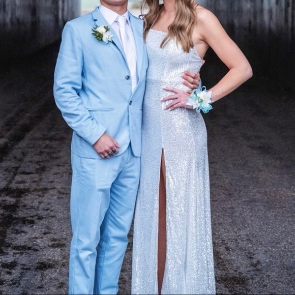 Hello Molly White Sequin Formal Dress - Picture 5 of 5